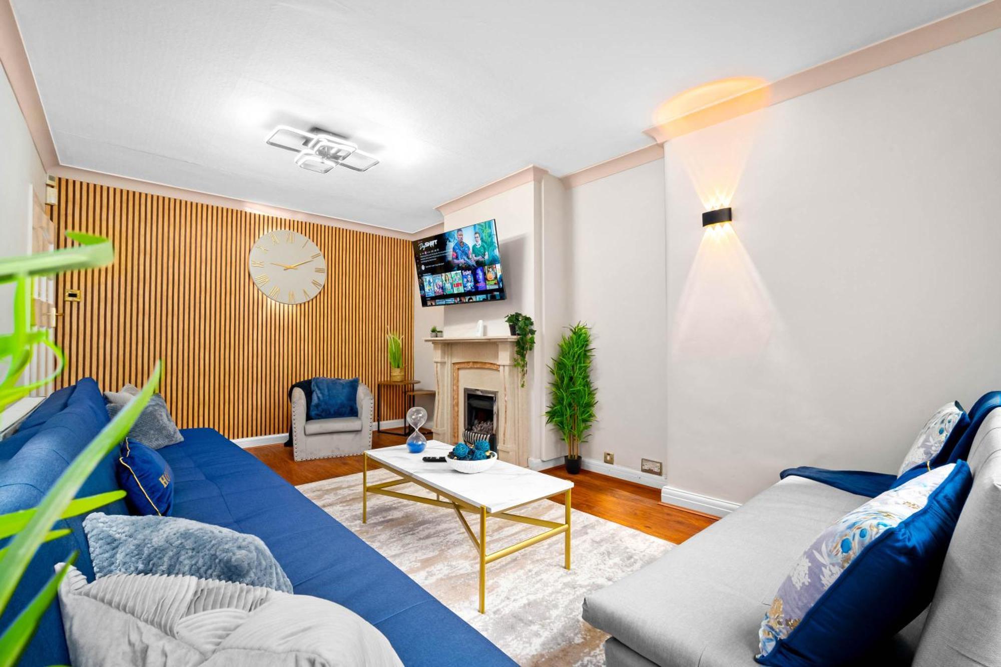 Modern 18 Guest Large Home In Solihull - Near Nec, Jlr, Hs2 And Bhx เบอร์มิงแฮม ภายนอก รูปภาพ